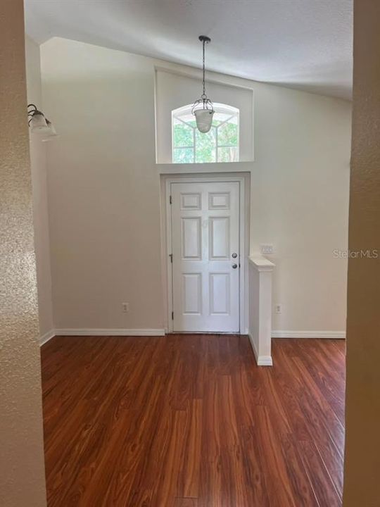 En Renta: $1,995 (3 camas, 2 baños, 1440 Pies cuadrados)
