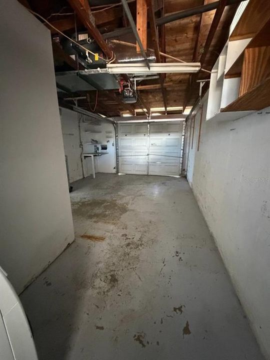 For Sale: $269,000 (2 beds, 1 baths, 936 Square Feet)