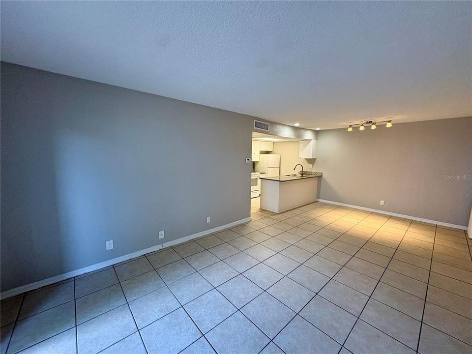 В аренду: $1,475 (2 спален, 2 ванн, 850 Квадратных фут)
