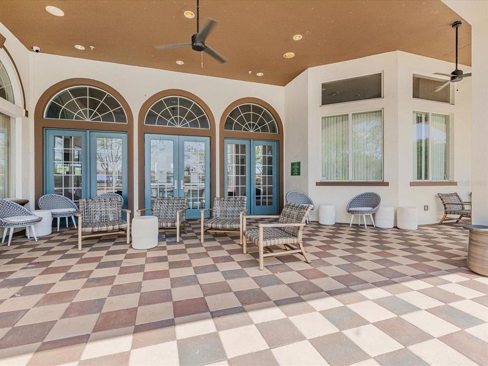 En Venta: $515,000 (6 camas, 5 baños, 2876 Pies cuadrados)