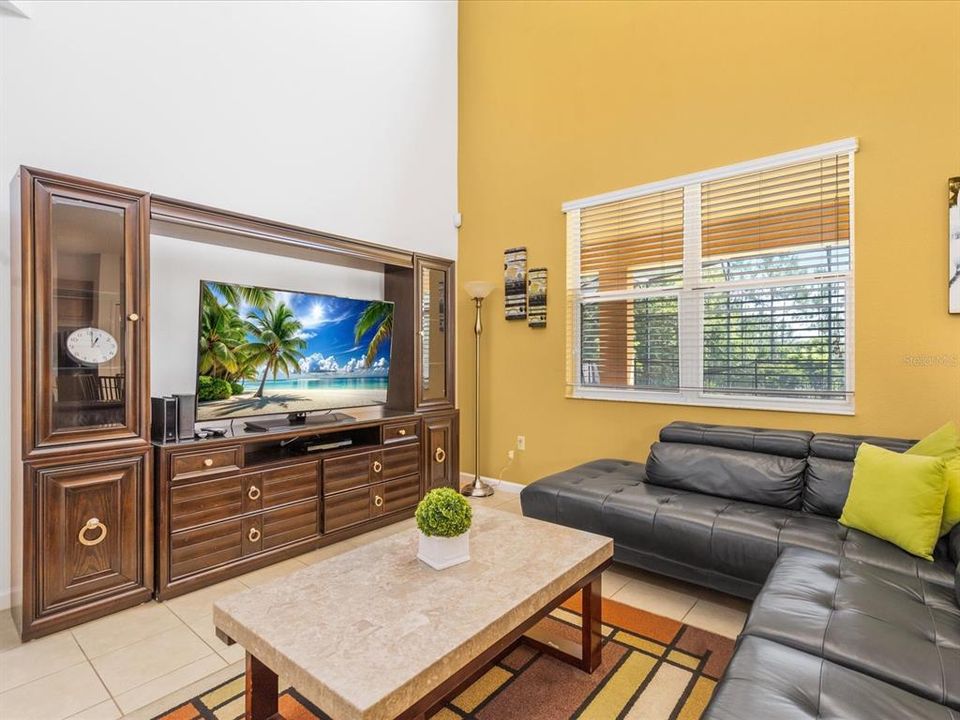 En Venta: $515,000 (6 camas, 5 baños, 2876 Pies cuadrados)