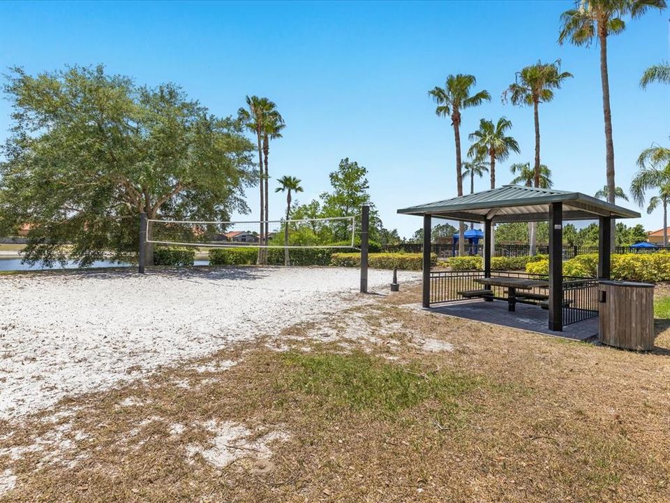 En Venta: $515,000 (6 camas, 5 baños, 2876 Pies cuadrados)