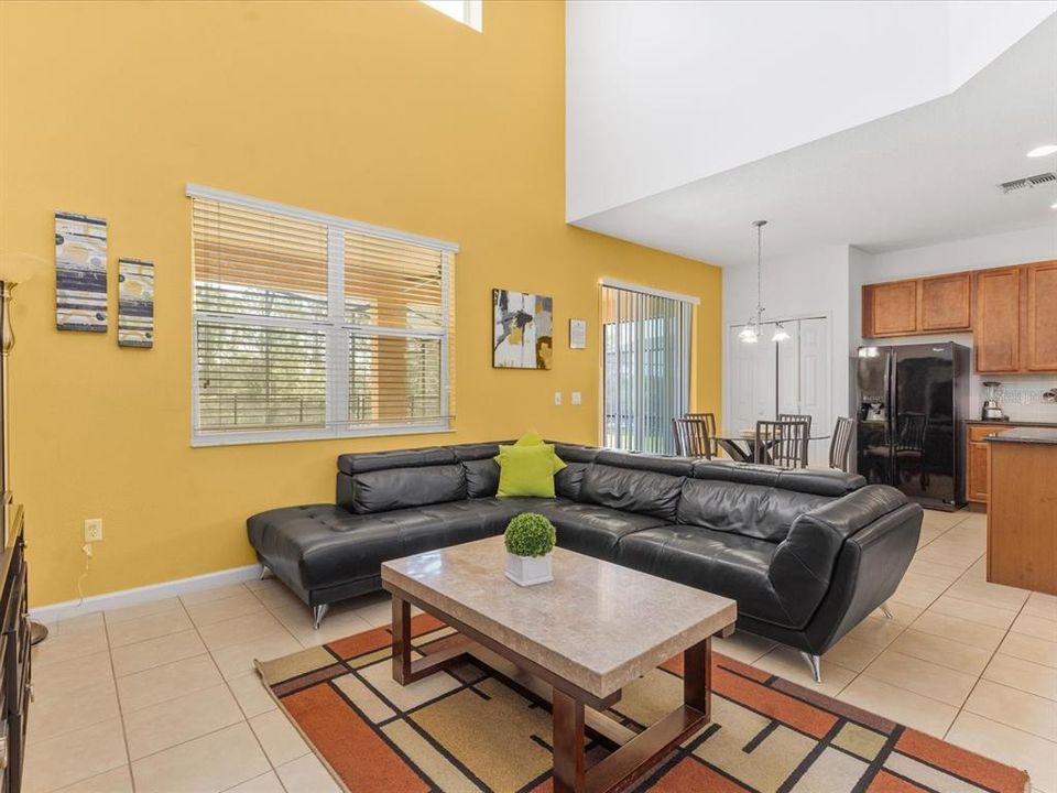 En Venta: $515,000 (6 camas, 5 baños, 2876 Pies cuadrados)