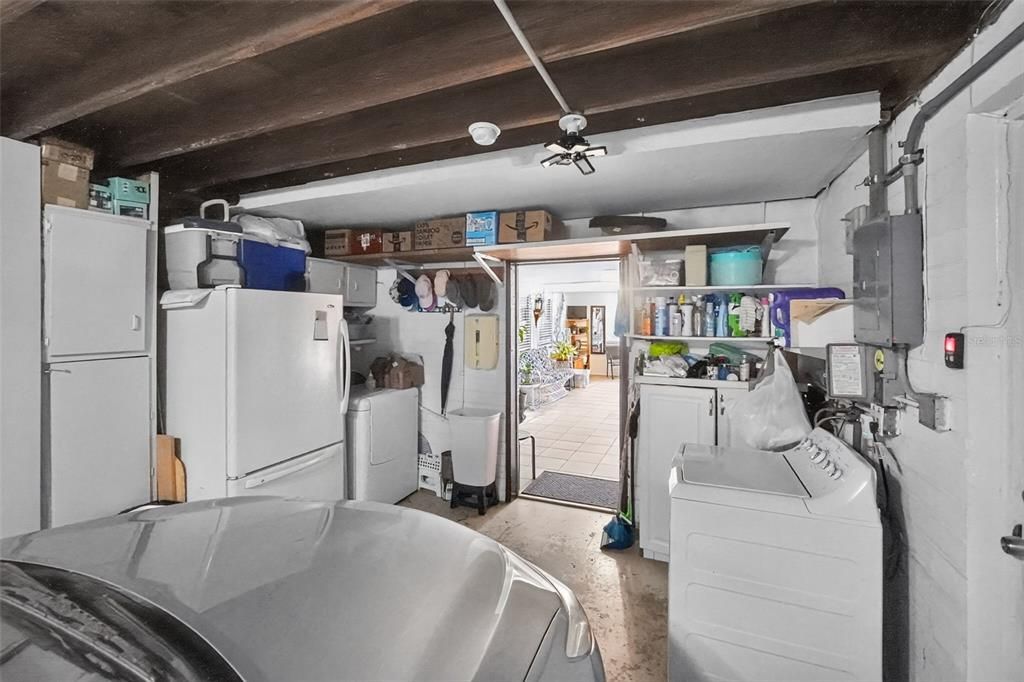 En Venta: $550,000 (3 camas, 2 baños, 2365 Pies cuadrados)