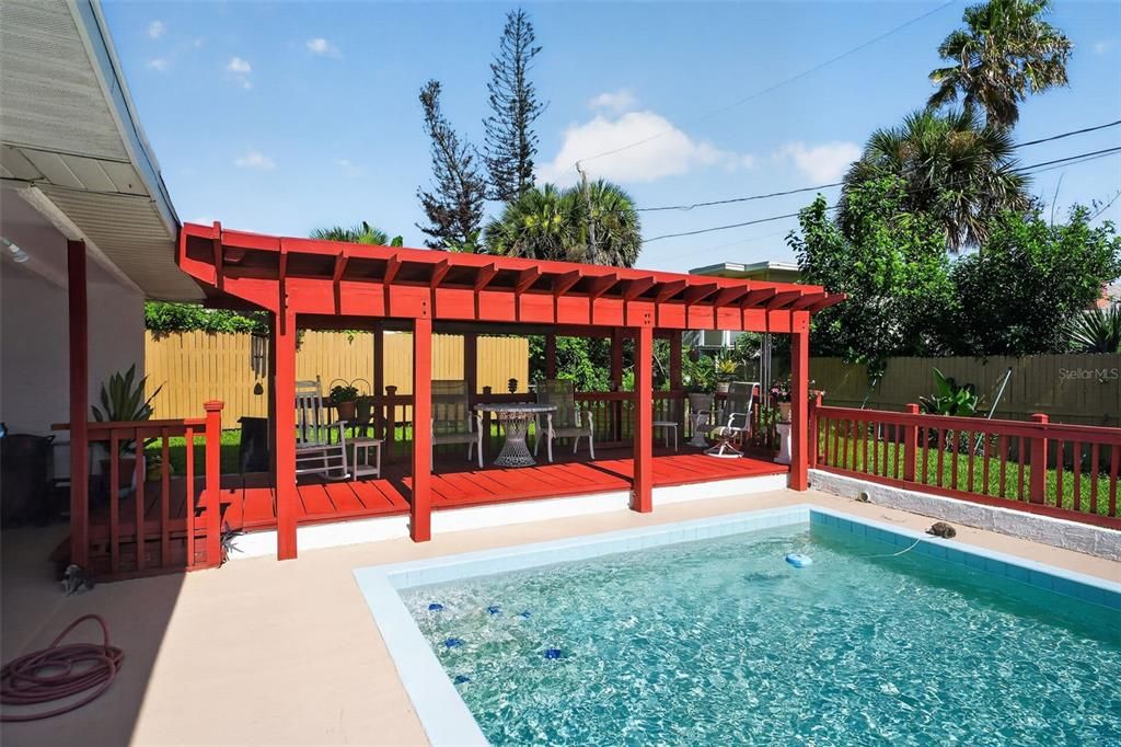 En Venta: $550,000 (3 camas, 2 baños, 2365 Pies cuadrados)