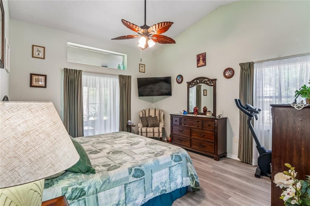 En Venta: $319,900 (3 camas, 2 baños, 1890 Pies cuadrados)