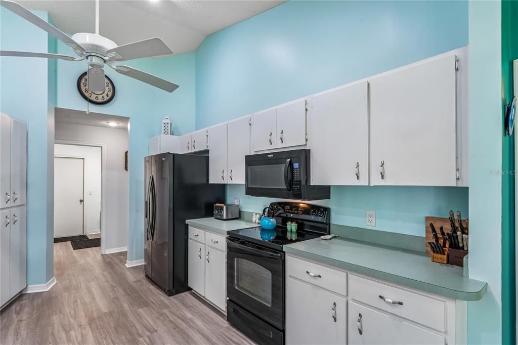 En Venta: $319,900 (3 camas, 2 baños, 1890 Pies cuadrados)