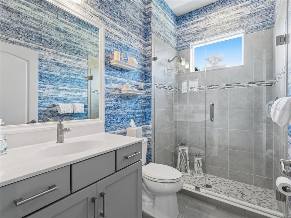 En Venta: $960,000 (3 camas, 3 baños, 2563 Pies cuadrados)
