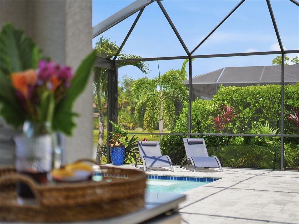 En Venta: $960,000 (3 camas, 3 baños, 2563 Pies cuadrados)