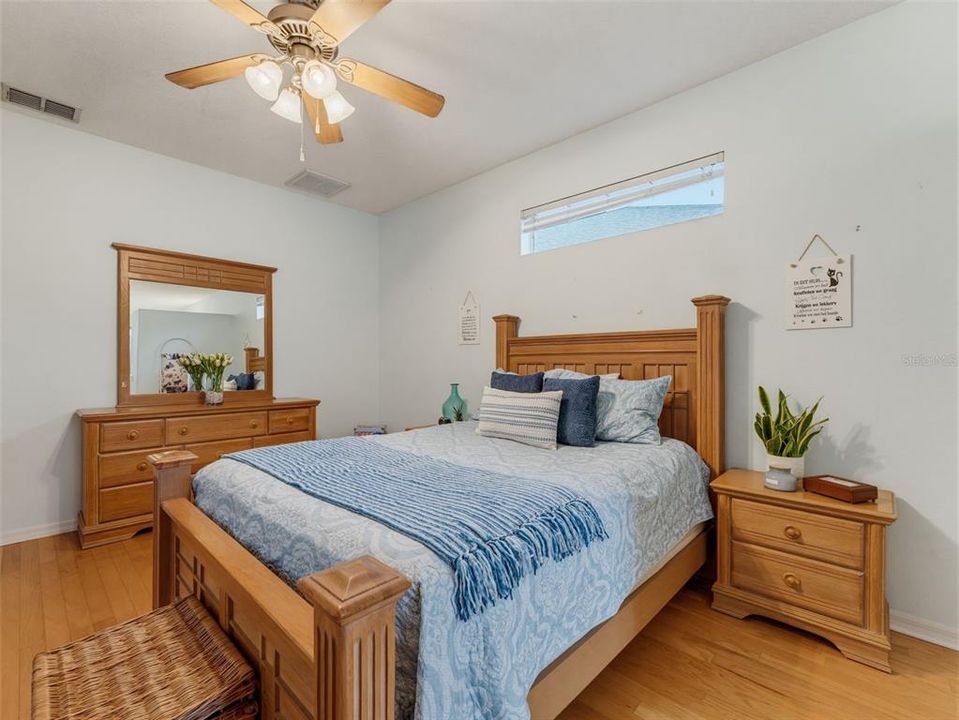 Active With Contract: $484,900 (3 beds, 2 baths, 1740 Square Feet)