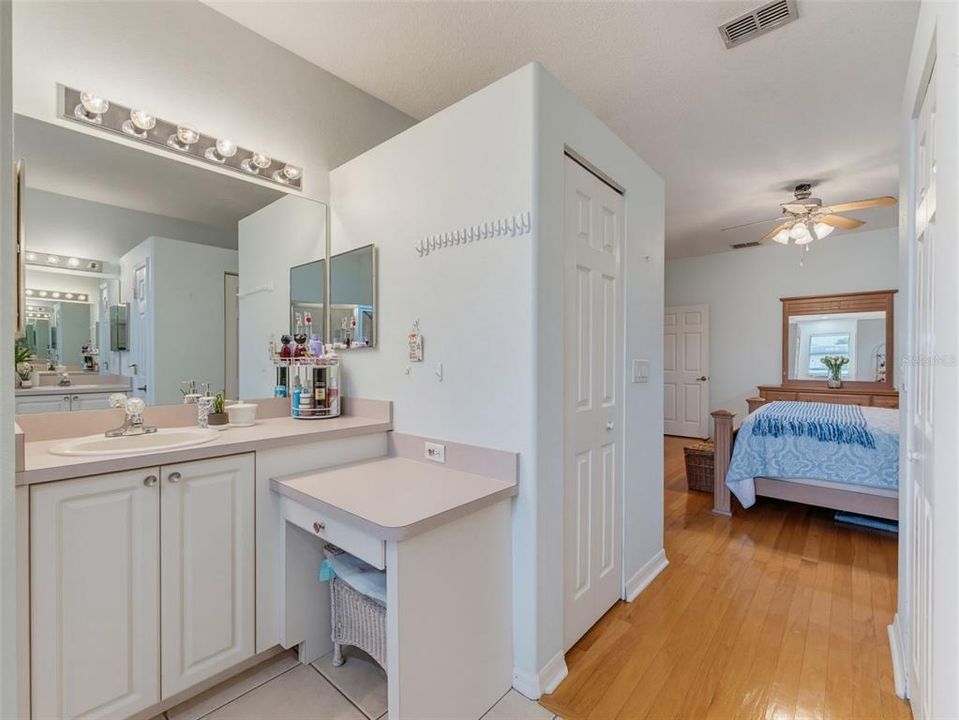 Active With Contract: $484,900 (3 beds, 2 baths, 1740 Square Feet)