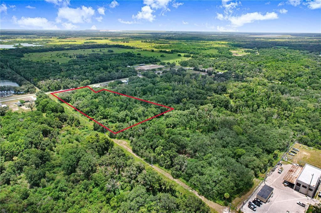 На продажу: $335,000 (4 спален, 2 ванн, 1584 Квадратных фут)
