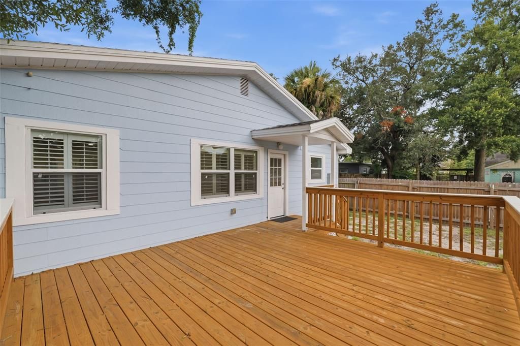 For Sale: $430,000 (4 beds, 2 baths, 1680 Square Feet)