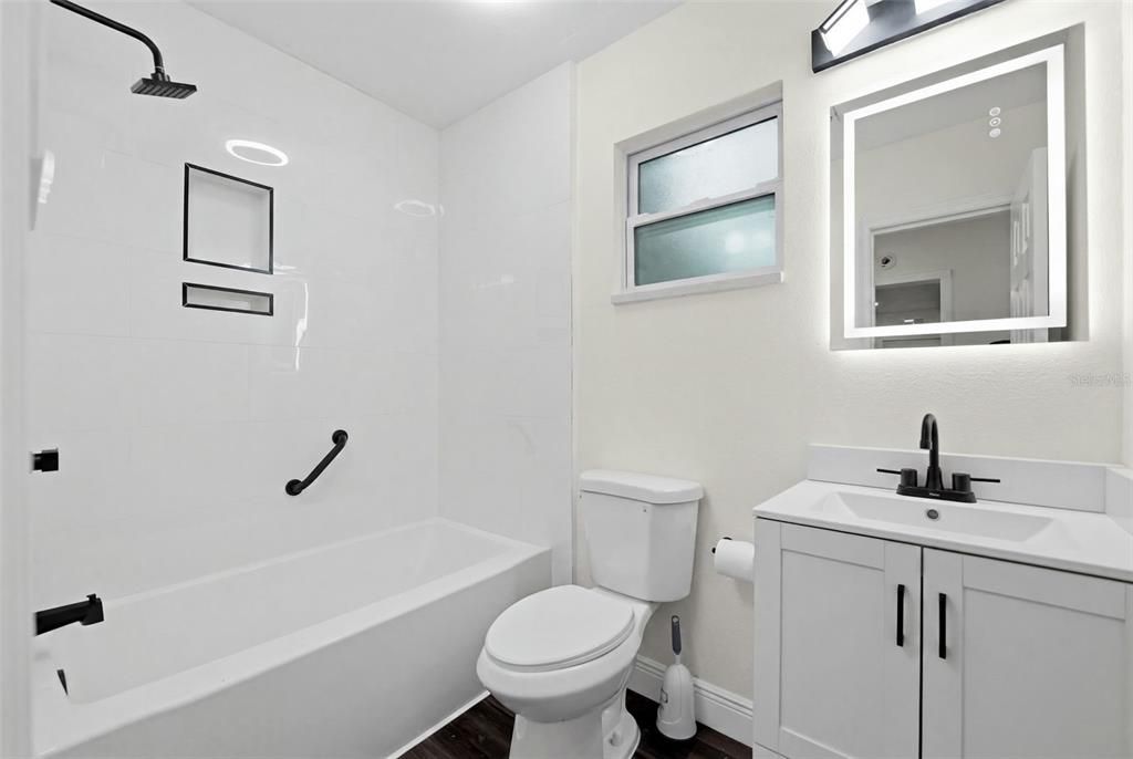 For Sale: $430,000 (4 beds, 2 baths, 1680 Square Feet)