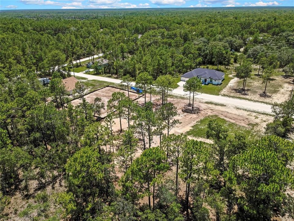 На продажу: $53,000 (0.46 acres)