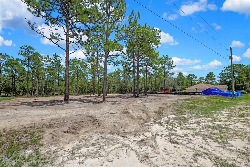 На продажу: $53,000 (0.46 acres)