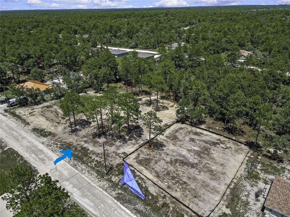 На продажу: $53,000 (0.46 acres)