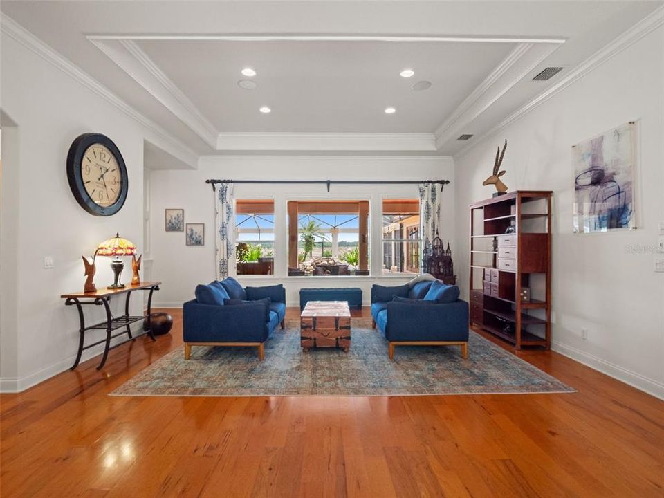 For Sale: $1,350,000 (5 beds, 3 baths, 4289 Square Feet)