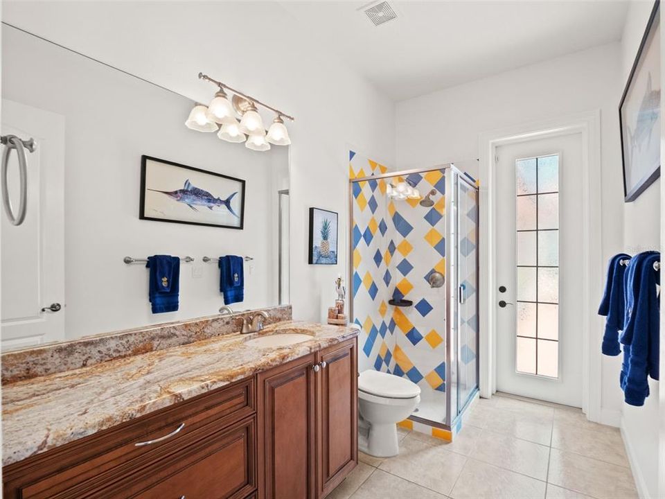 For Sale: $1,350,000 (5 beds, 3 baths, 4289 Square Feet)