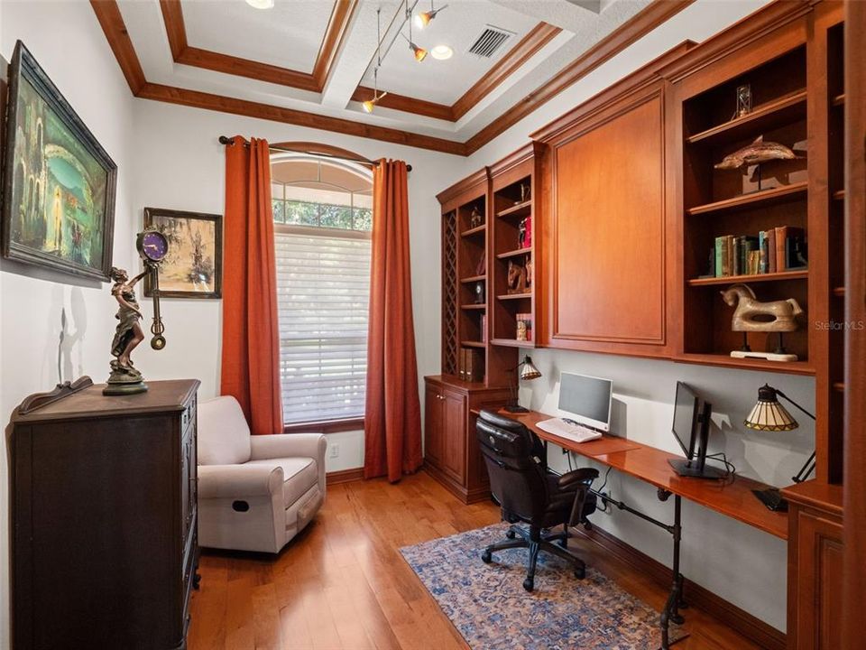 For Sale: $1,350,000 (5 beds, 3 baths, 4289 Square Feet)