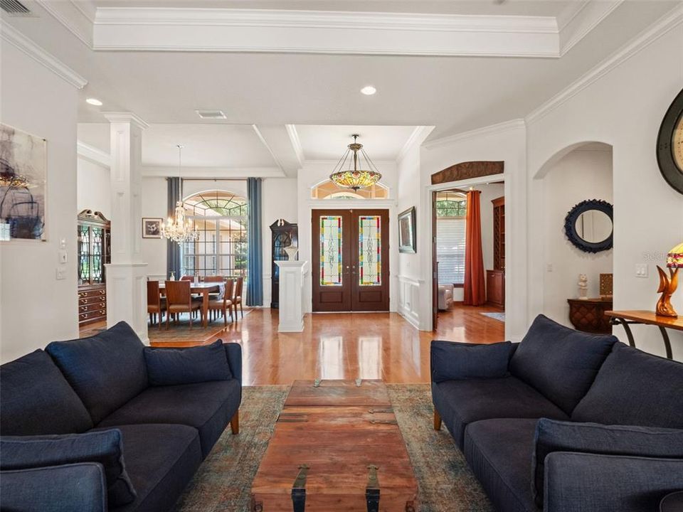 For Sale: $1,350,000 (5 beds, 3 baths, 4289 Square Feet)