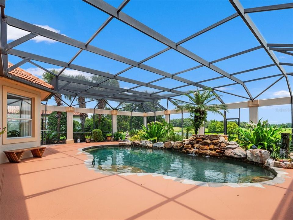 For Sale: $1,350,000 (5 beds, 3 baths, 4289 Square Feet)