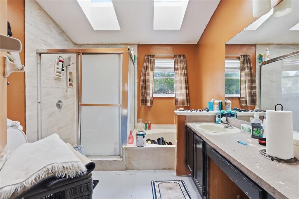 На продажу: $350,000 (3 спален, 2 ванн, 1740 Квадратных фут)