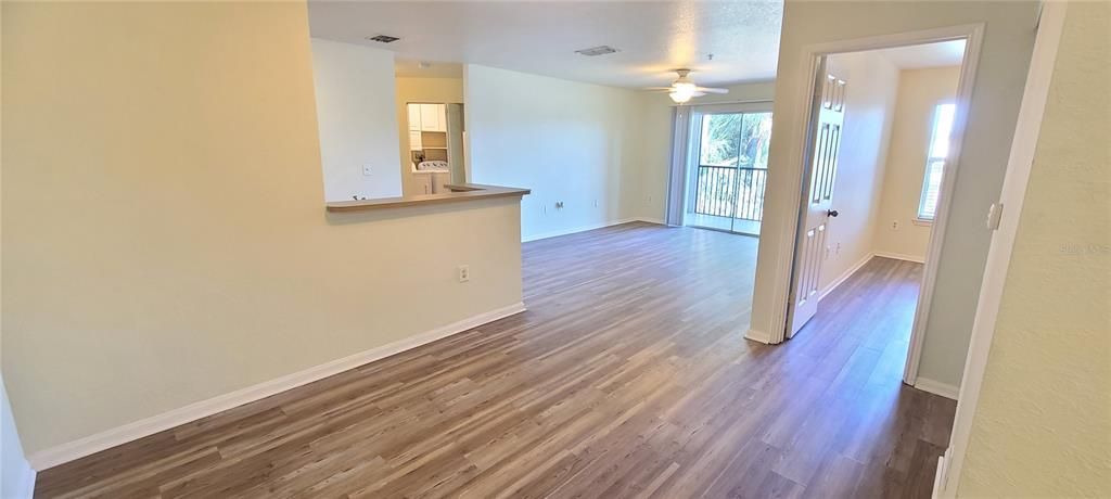 For Sale: $234,900 (3 beds, 2 baths, 1162 Square Feet)