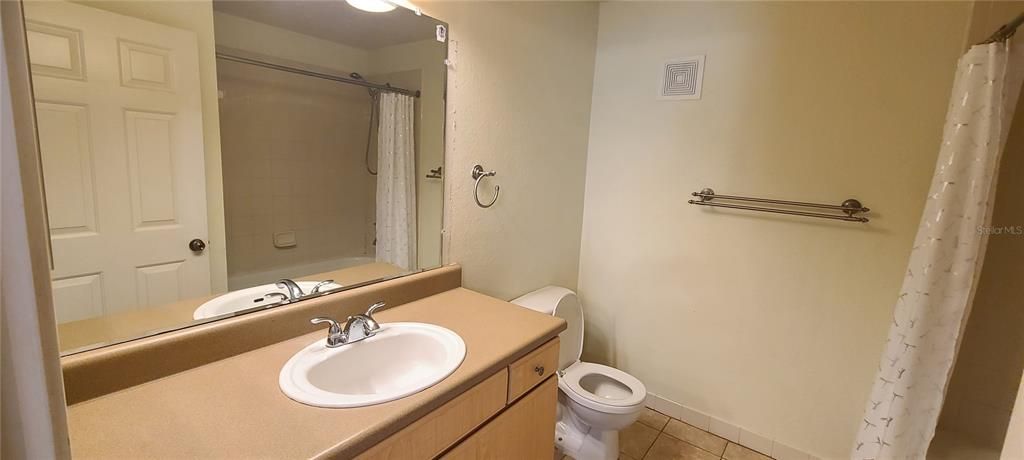 For Sale: $234,900 (3 beds, 2 baths, 1162 Square Feet)