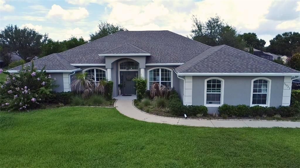 For Rent: $3,550 (4 beds, 3 baths, 2192 Square Feet)
