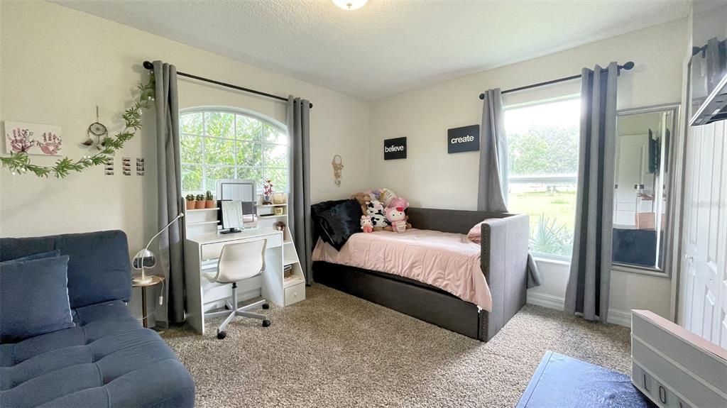 For Rent: $3,550 (4 beds, 3 baths, 2192 Square Feet)