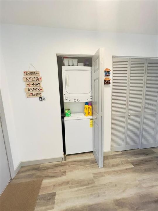 В аренду: $1,399 (1 спален, 1 ванн, 680 Квадратных фут)