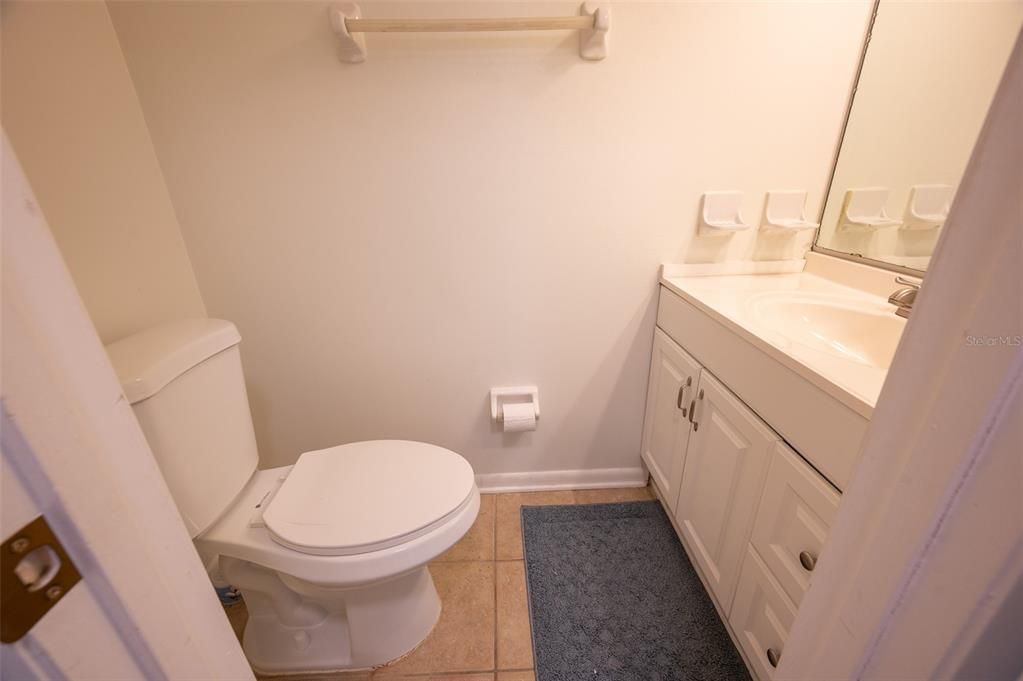 For Rent: $1,600 (2 beds, 2 baths, 1168 Square Feet)