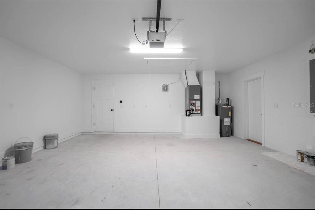 For Sale: $940,000 (3 beds, 2 baths, 1817 Square Feet)