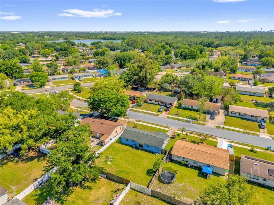 For Sale: $240,000 (3 beds, 1 baths, 906 Square Feet)