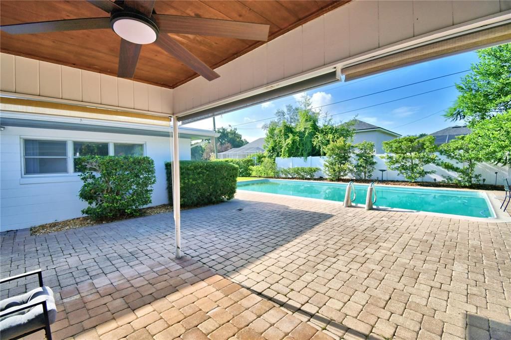 For Sale: $379,900 (3 beds, 2 baths, 1890 Square Feet)