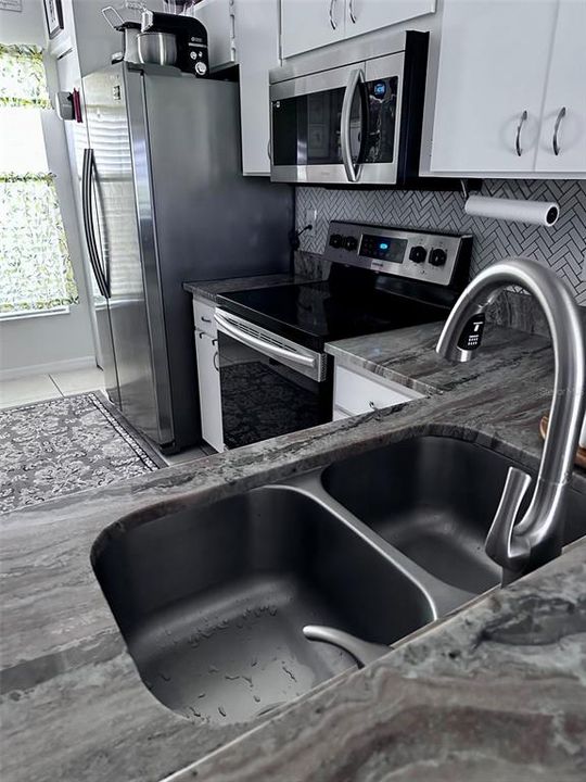 En Renta: $1,995 (2 camas, 2 baños, 1184 Pies cuadrados)
