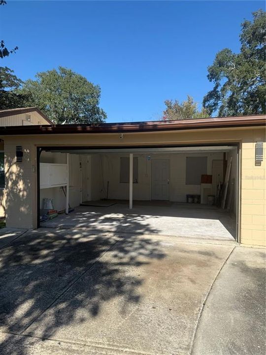 For Sale: $319,000 (3 beds, 2 baths, 1145 Square Feet)