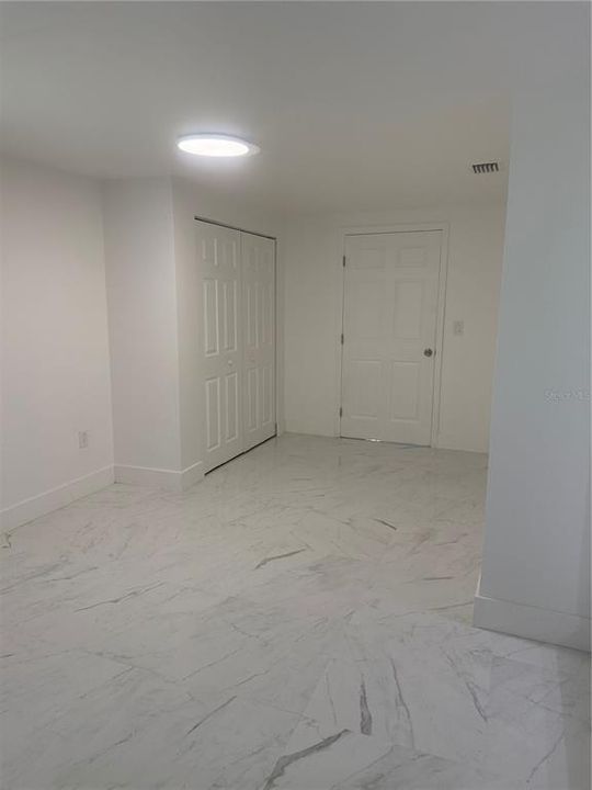 For Sale: $319,000 (3 beds, 2 baths, 1145 Square Feet)