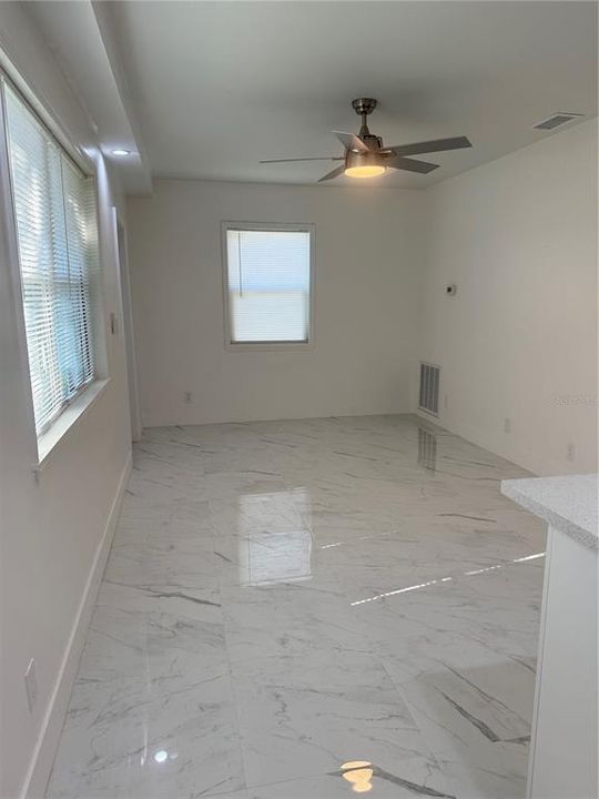 For Sale: $319,000 (3 beds, 2 baths, 1145 Square Feet)