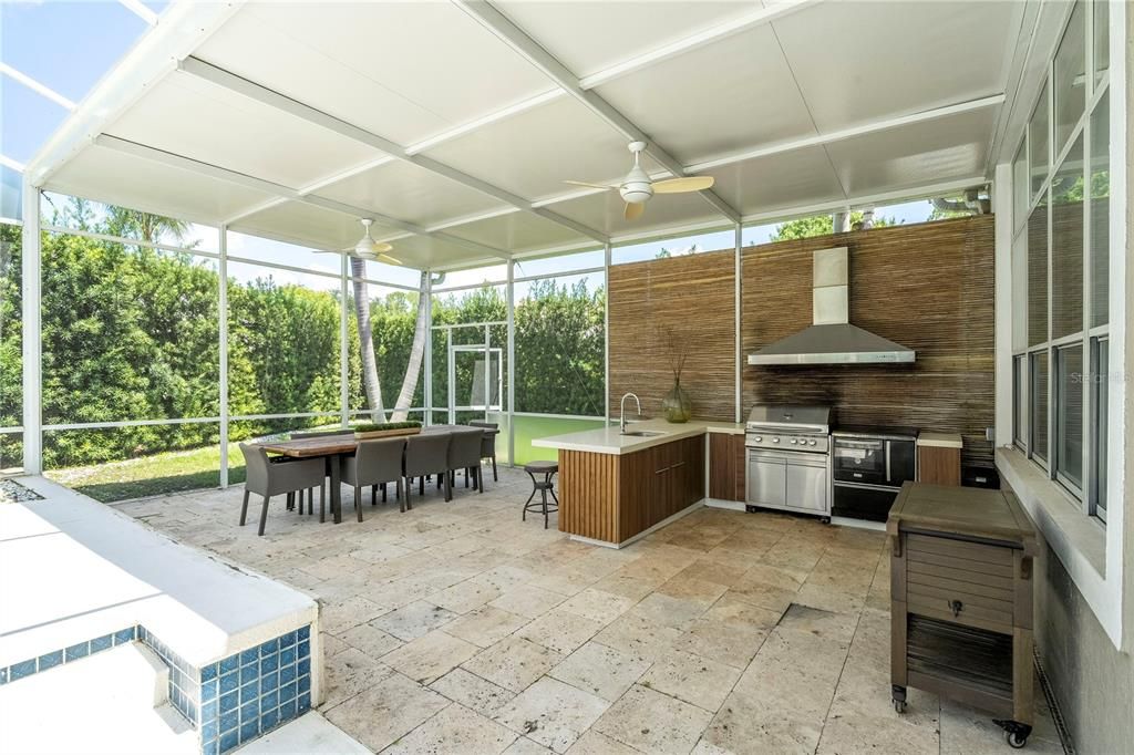 На продажу: $1,299,000 (5 спален, 5 ванн, 4208 Квадратных фут)
