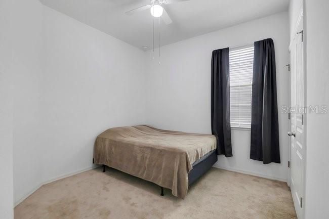 En Venta: $350,000 (4 camas, 2 baños, 1723 Pies cuadrados)