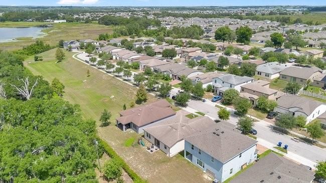 En Venta: $350,000 (4 camas, 2 baños, 1723 Pies cuadrados)