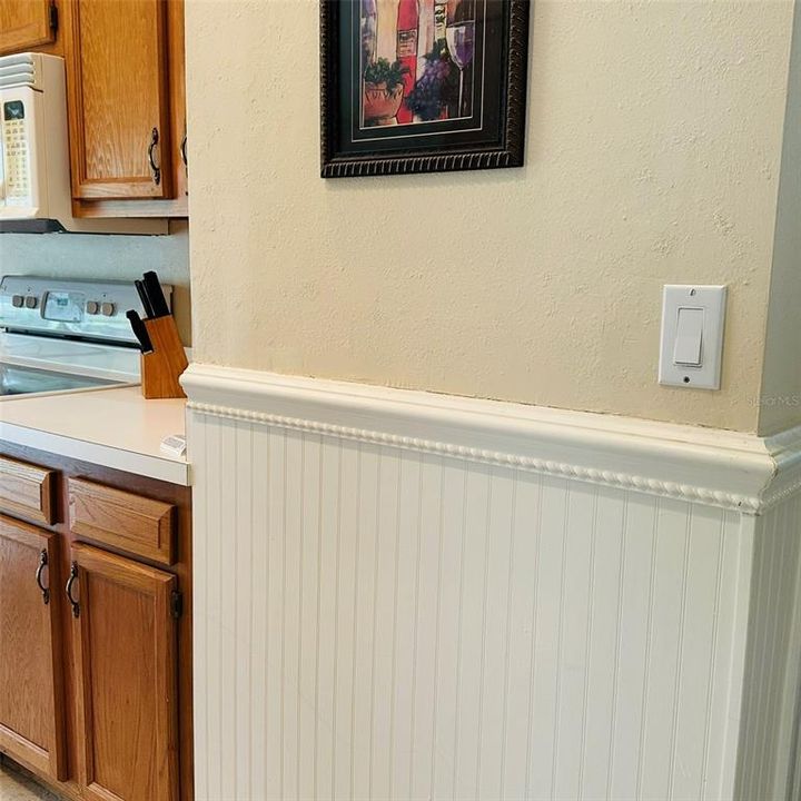 For Sale: $199,900 (2 beds, 2 baths, 1449 Square Feet)