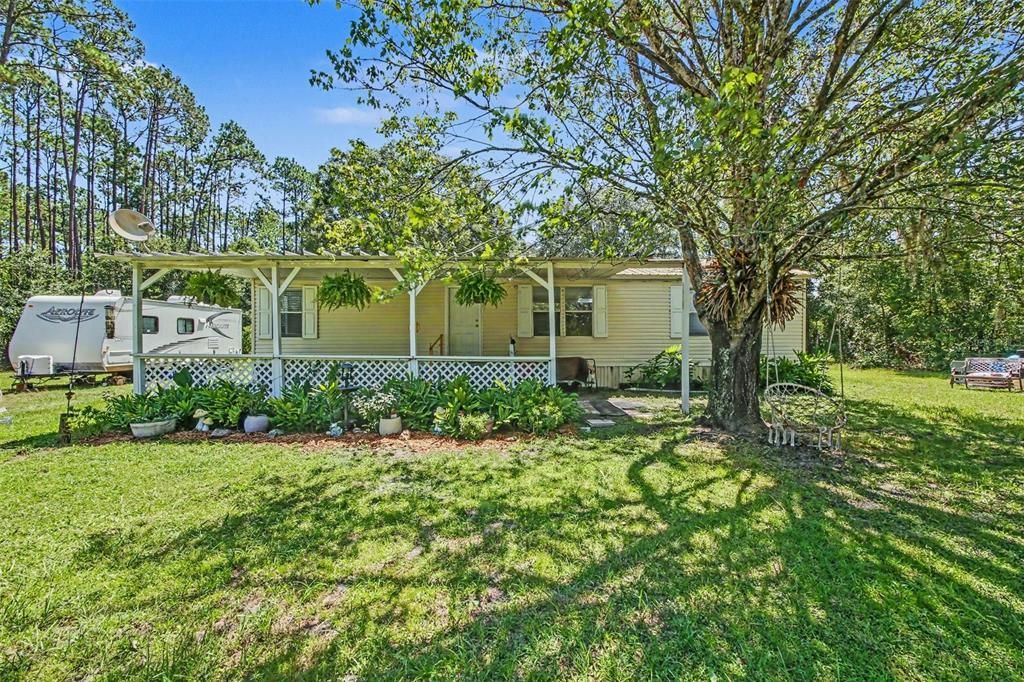 Activo con contrato: $185,000 (3 camas, 2 baños, 1272 Pies cuadrados)