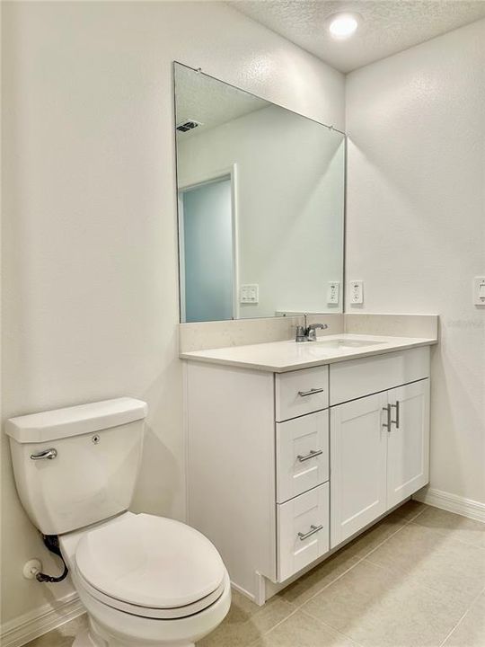 В аренду: $2,800 (5 спален, 2 ванн, 2112 Квадратных фут)