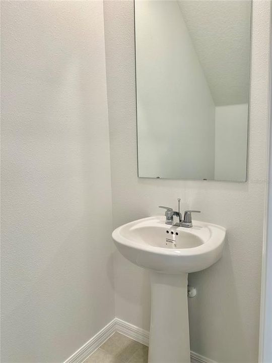 В аренду: $2,800 (5 спален, 2 ванн, 2112 Квадратных фут)