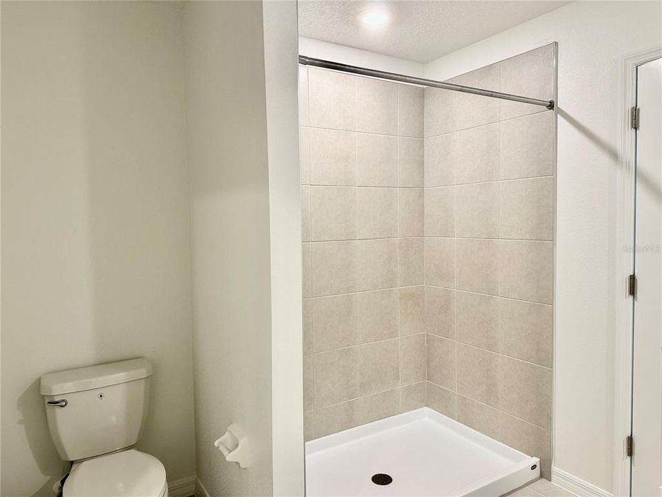 В аренду: $2,800 (5 спален, 2 ванн, 2112 Квадратных фут)