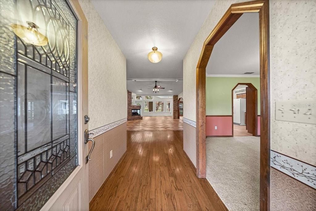 For Sale: $1,290,000 (4 beds, 4 baths, 5438 Square Feet)