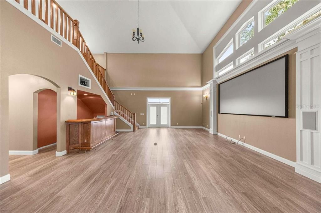 For Sale: $1,290,000 (4 beds, 4 baths, 5438 Square Feet)